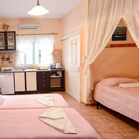 Ikaria Studios Manganitis Екстер'єр фото
