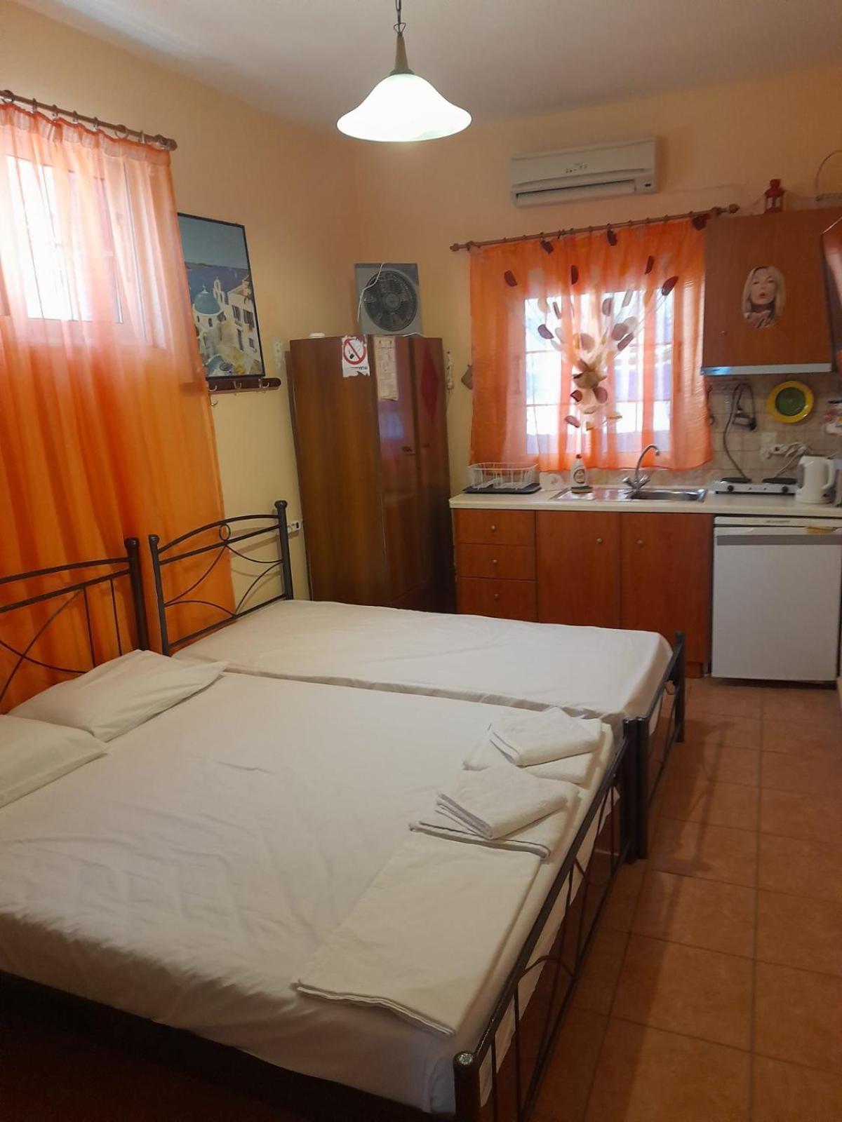Ikaria Studios Manganitis Екстер'єр фото