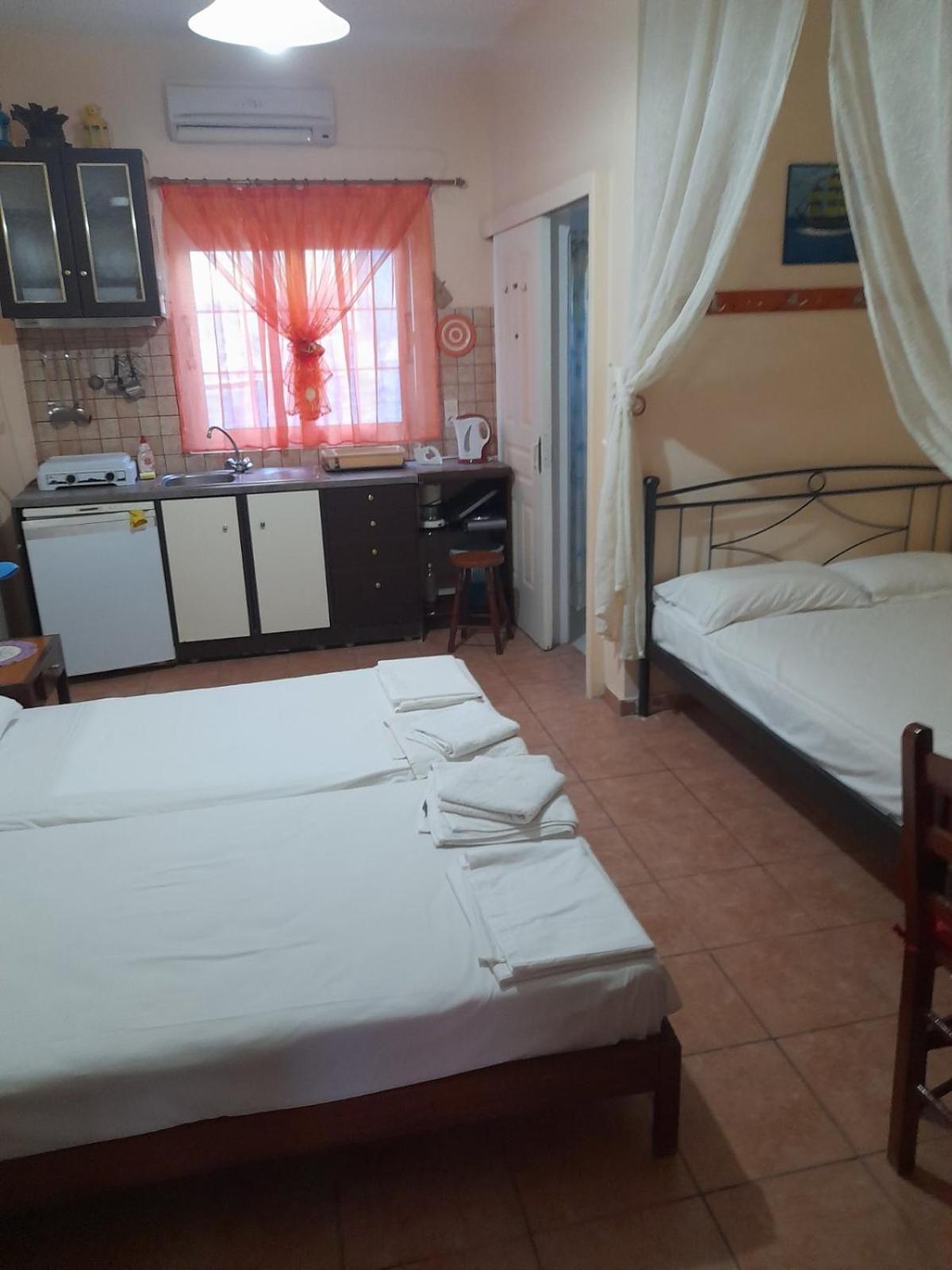 Ikaria Studios Manganitis Екстер'єр фото