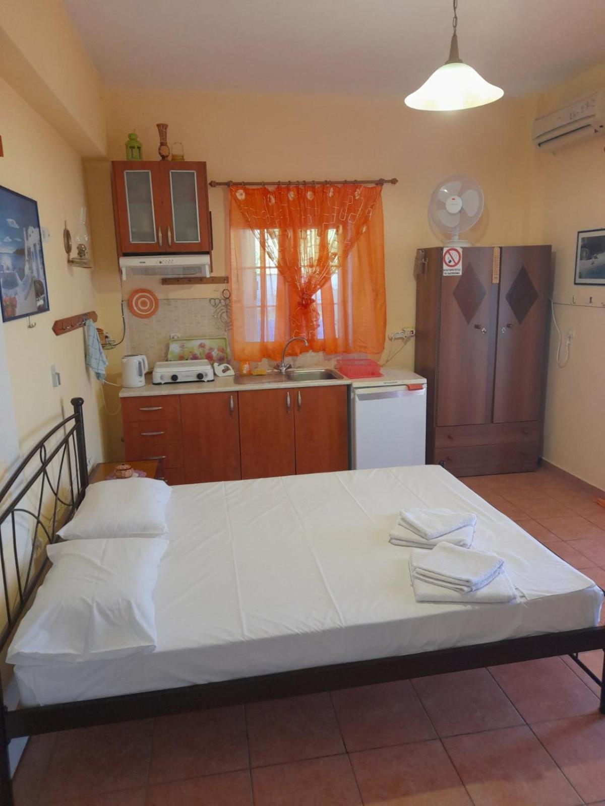 Ikaria Studios Manganitis Екстер'єр фото